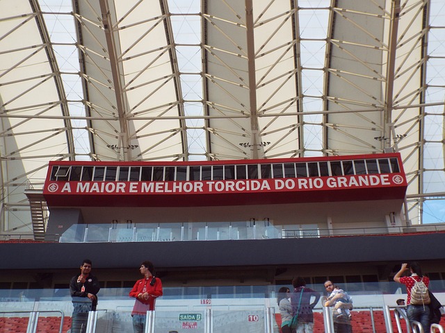 欧冠曼城vs皇马次回合 双方多次交锋谁将晋级半决赛.